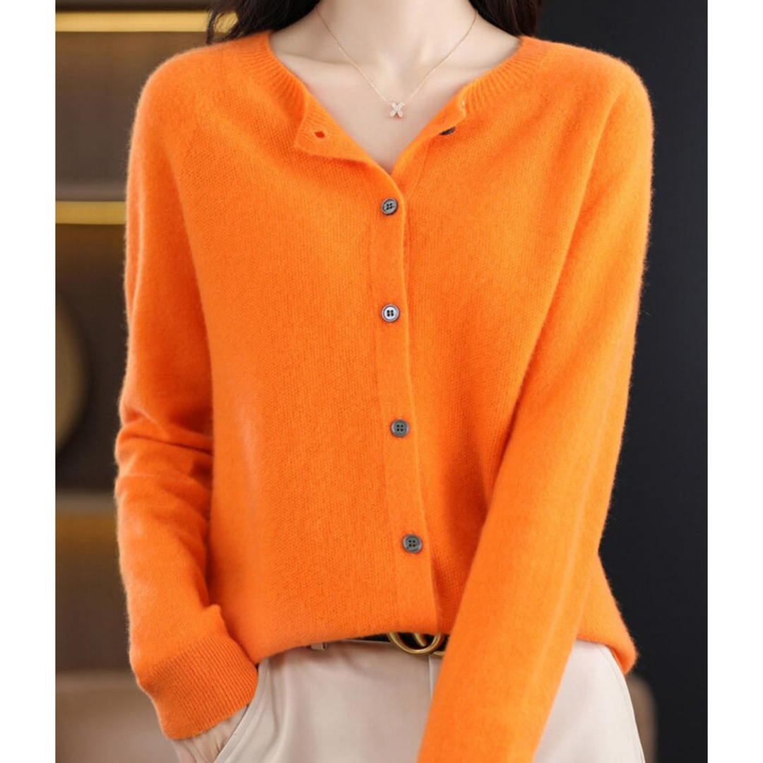 Darcy™ – Sweater Top for Timeless Everyday Elegance