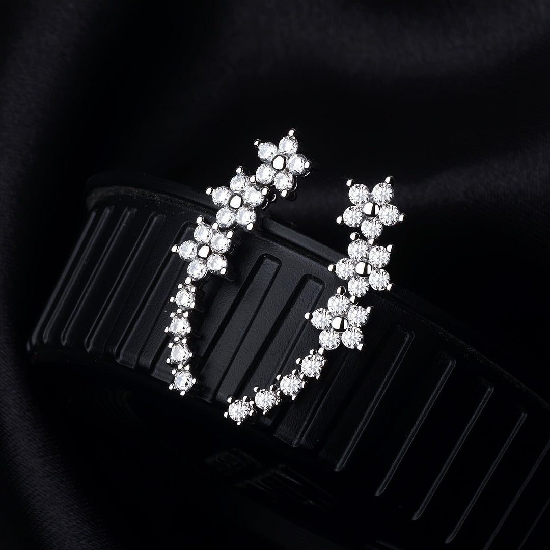 Timeless floral earrings