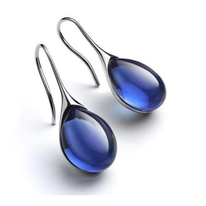 Chic Dangling Earrings with Crystals