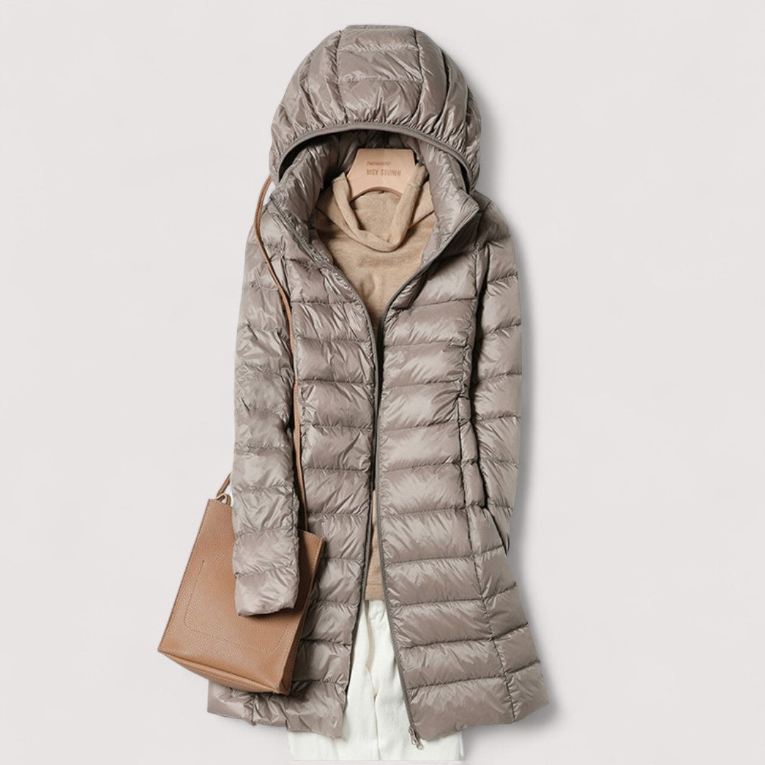 Leyla™ – Ultralight Jacket for Effortless Protection
