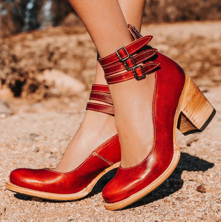 DANIELLA – STRAP DETAIL BLOCK HEEL PUMPS
